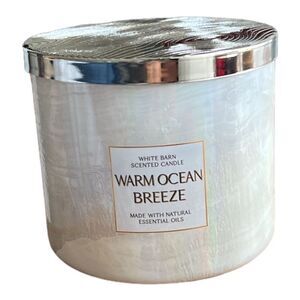 🆕 White Barn 3 Wick Candle  Warm Ocean Breeze